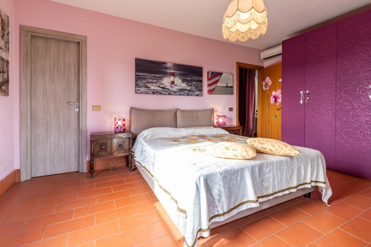 La Tana Delle Stelle B&B Di Charme E Relax Fara in Sabina Bagian luar foto