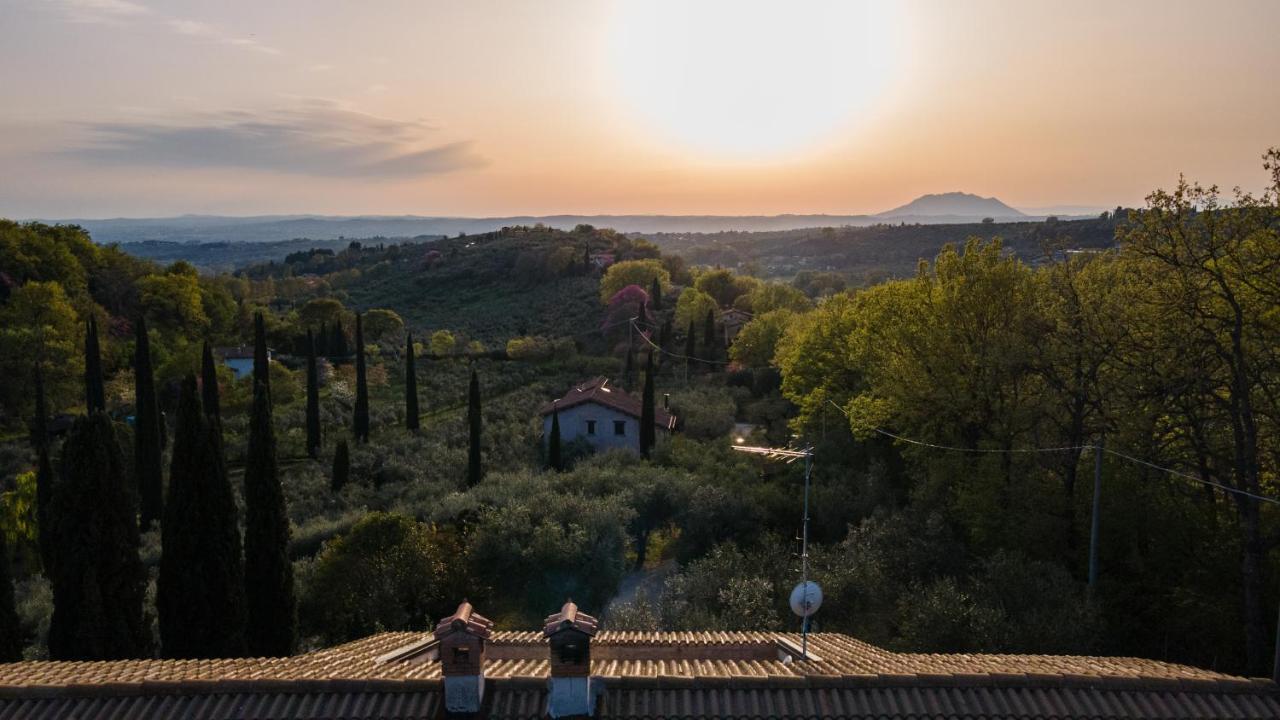 La Tana Delle Stelle B&B Di Charme E Relax Fara in Sabina Bagian luar foto