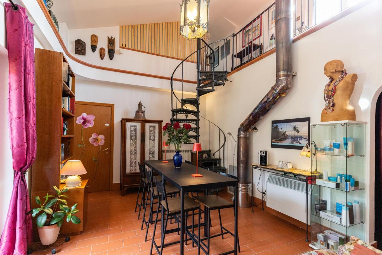 La Tana Delle Stelle B&B Di Charme E Relax Fara in Sabina Bagian luar foto
