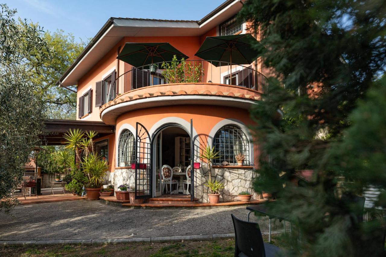 La Tana Delle Stelle B&B Di Charme E Relax Fara in Sabina Bagian luar foto