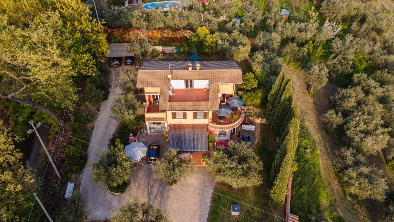 La Tana Delle Stelle B&B Di Charme E Relax Fara in Sabina Bagian luar foto