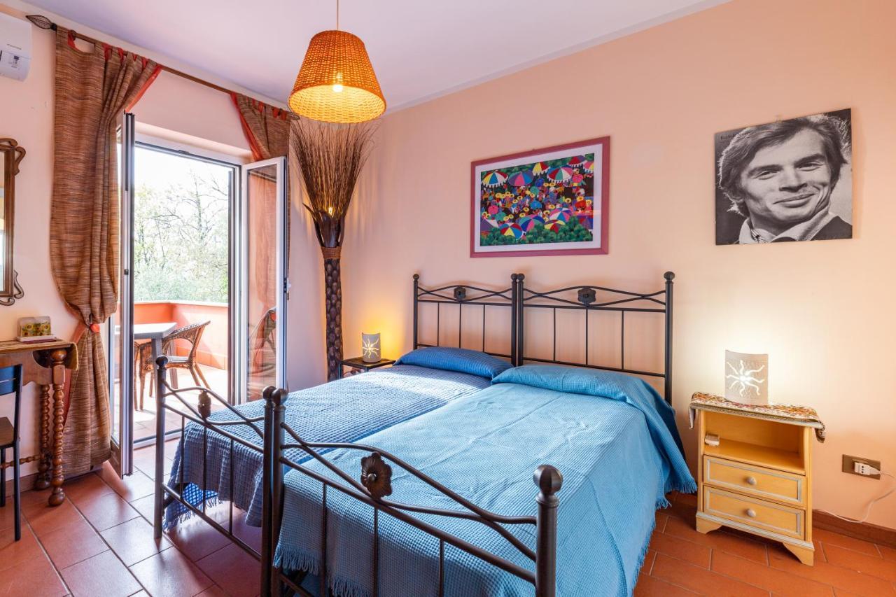 La Tana Delle Stelle B&B Di Charme E Relax Fara in Sabina Bagian luar foto