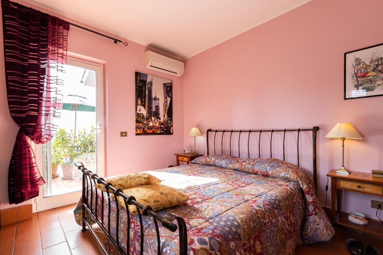 La Tana Delle Stelle B&B Di Charme E Relax Fara in Sabina Bagian luar foto